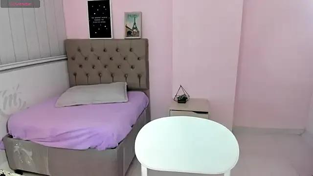 Tania_Duque on StripChat