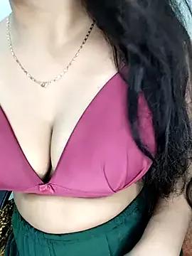 Tapur- on StripChat