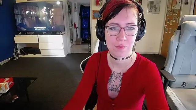 TattooedGirlDK on StripChat