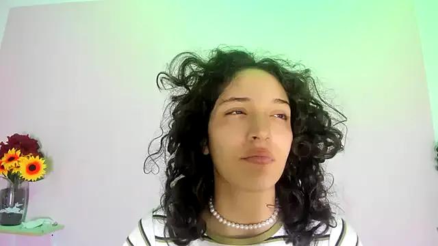 TeensNews18 on StripChat