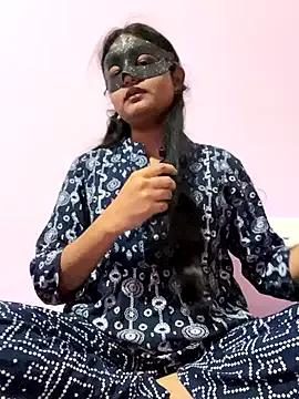 TeluguIshu_teen20 on StripChat