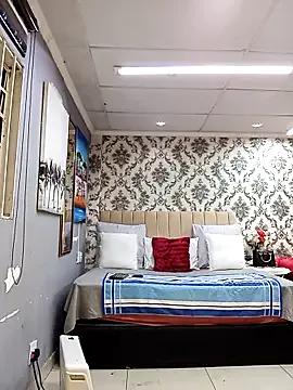 Thasha8 on StripChat