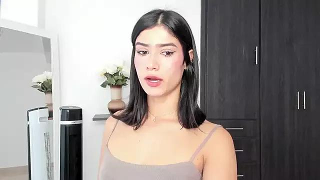 thebestass19 on StripChat