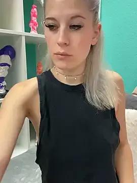 TheRealJessyLey on StripChat