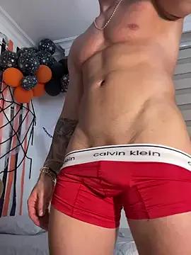 Thiago_Hill on StripChat