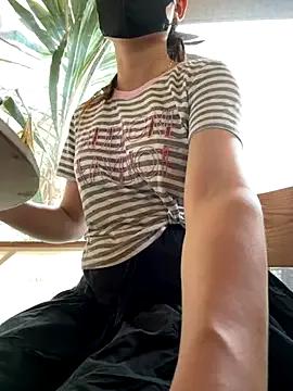 Tina_995 on StripChat