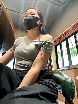 Tina_995 on StripChat