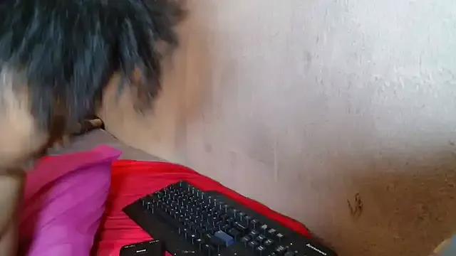 tinagiant on StripChat