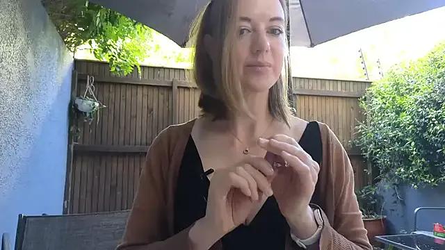 TopsyWilde on StripChat