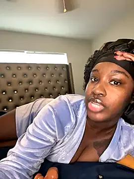 ToyaThick on StripChat