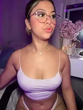 tuckersabrina on StripChat