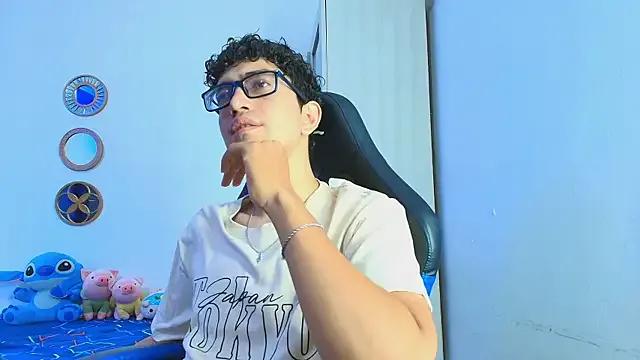 TylerWhite_ on StripChat