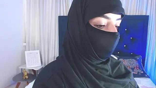 Uzra_hayed on StripChat