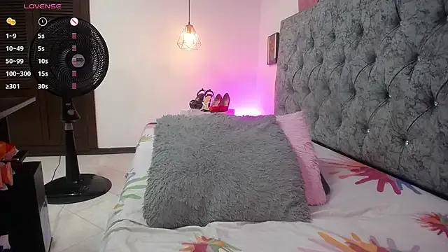 Uzziah_Sabag on StripChat