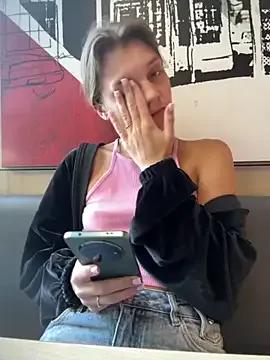 ValenciaShock on StripChat