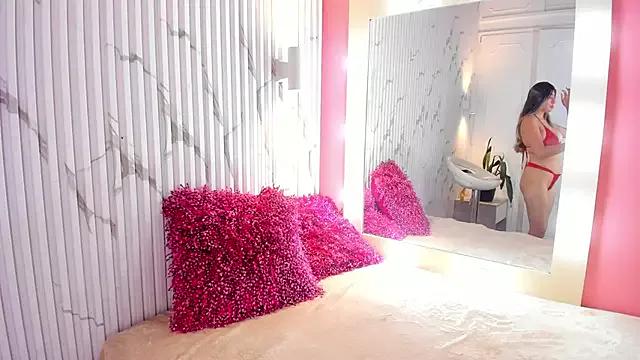 valentina_lux on StripChat