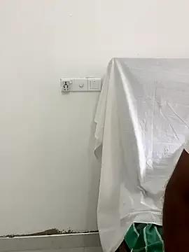 venom-172 — Finger in ass hole