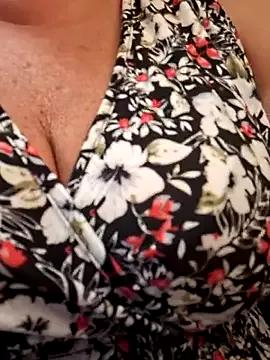 VenusAlpha on StripChat