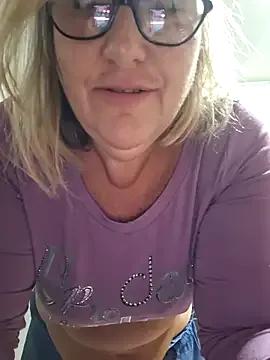 VenusAlpha on StripChat