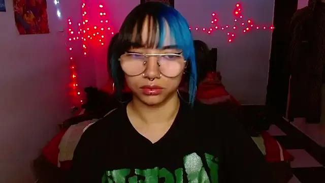 Veronica_Goddes on StripChat