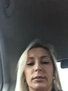 VikaBunny1 on StripChat