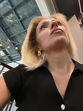 VikaBunny1 on StripChat