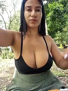 WET-KITTY92 on StripChat