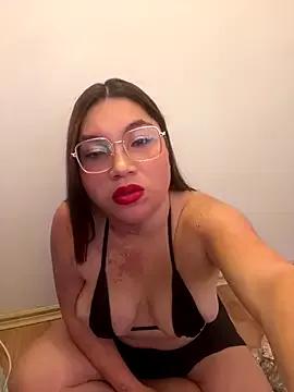 WhiteWomen on StripChat