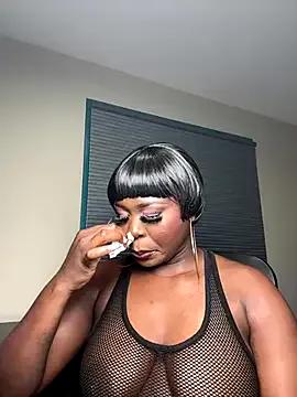 WomanNextdoor1 on StripChat