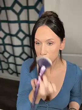 xxxEffyxxx on StripChat