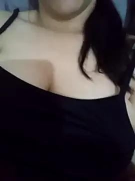 yassmin-- on StripChat