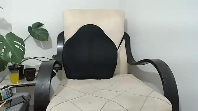 Yildiz060 on StripChat