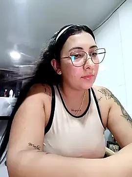 You-kitty2025 on StripChat