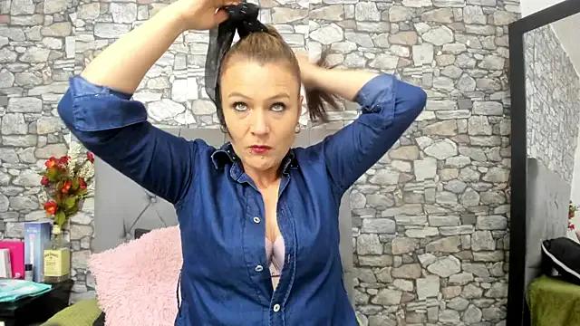 your_angel7 on StripChat