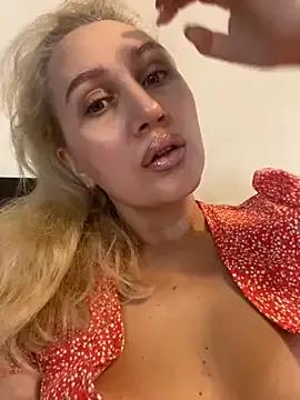 YourBlondee on StripChat