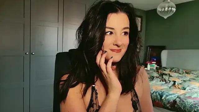 yourcassiexo — Last tipper takes control of toy 6 mins