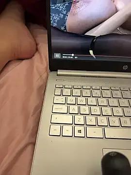 yourcutesarah on StripChat