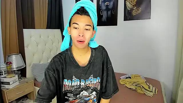 Yourdreamgoddess on StripChat