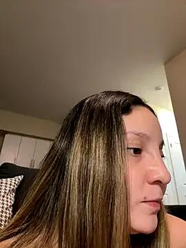 yourlilsecreet on StripChat