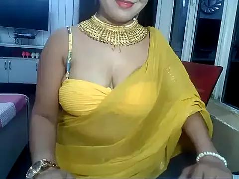 yourradhika on StripChat