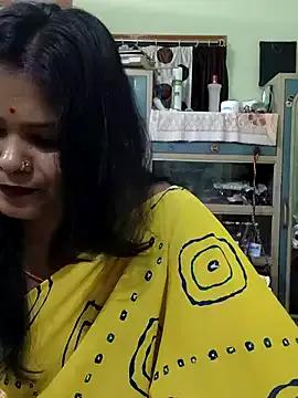 yoursweety09 on StripChat