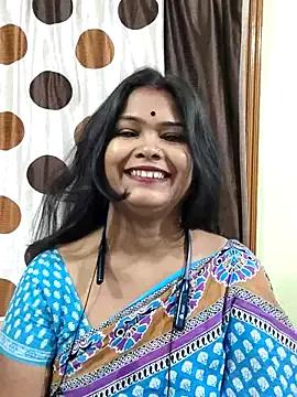 yoursweety09 on StripChat