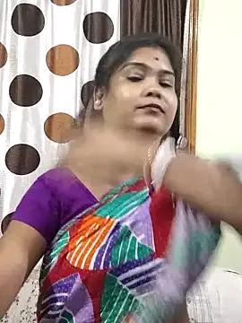 yoursweety09 on StripChat