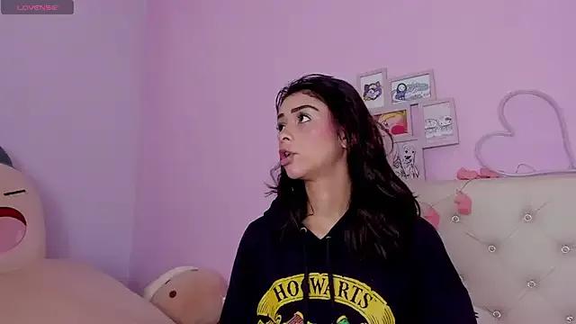 Yuni_kim on StripChat