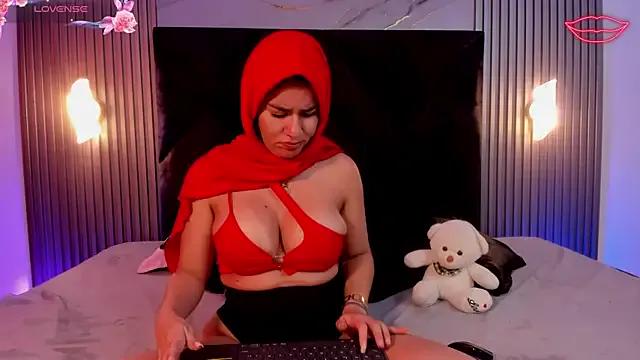 Zafira_Alabi on StripChat