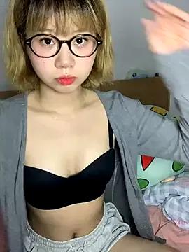 zhaomosheng125216 on StripChat