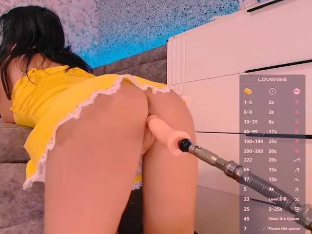 --Tati-- on BongaCams 