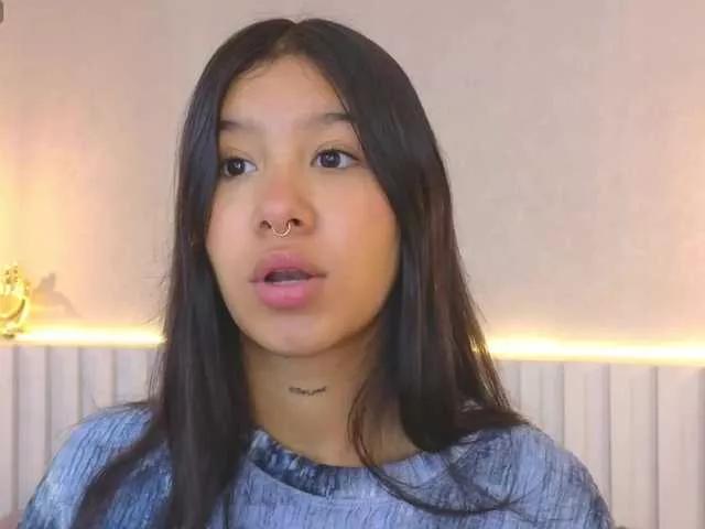 Aida-Moreno on BongaCams 