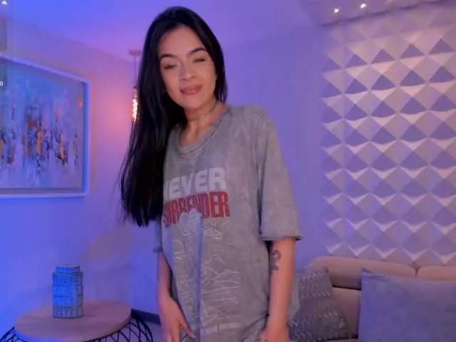 AlanaCraft on BongaCams 