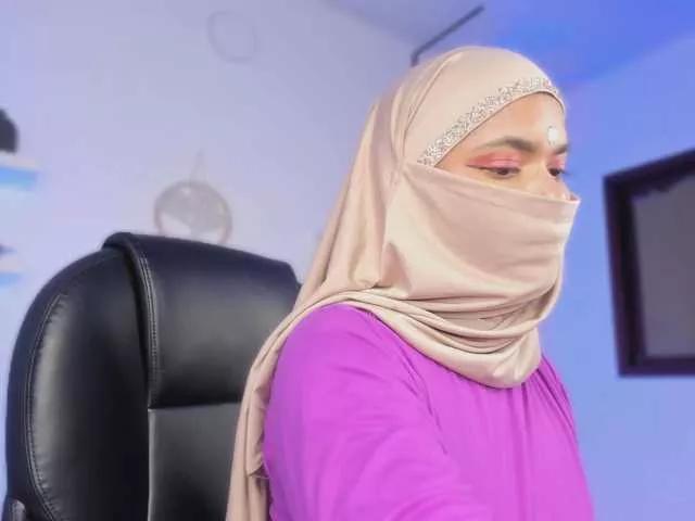 Aura-cuutee on BongaCams 